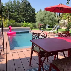 https://gite-au-calme-daubignan-1-chambre-4-personnes.fr-provencehotel.com